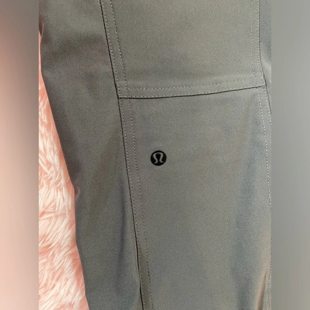 Lululemon pants